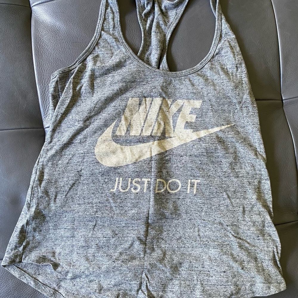Women’s grey “just do it” Nike workout tank top